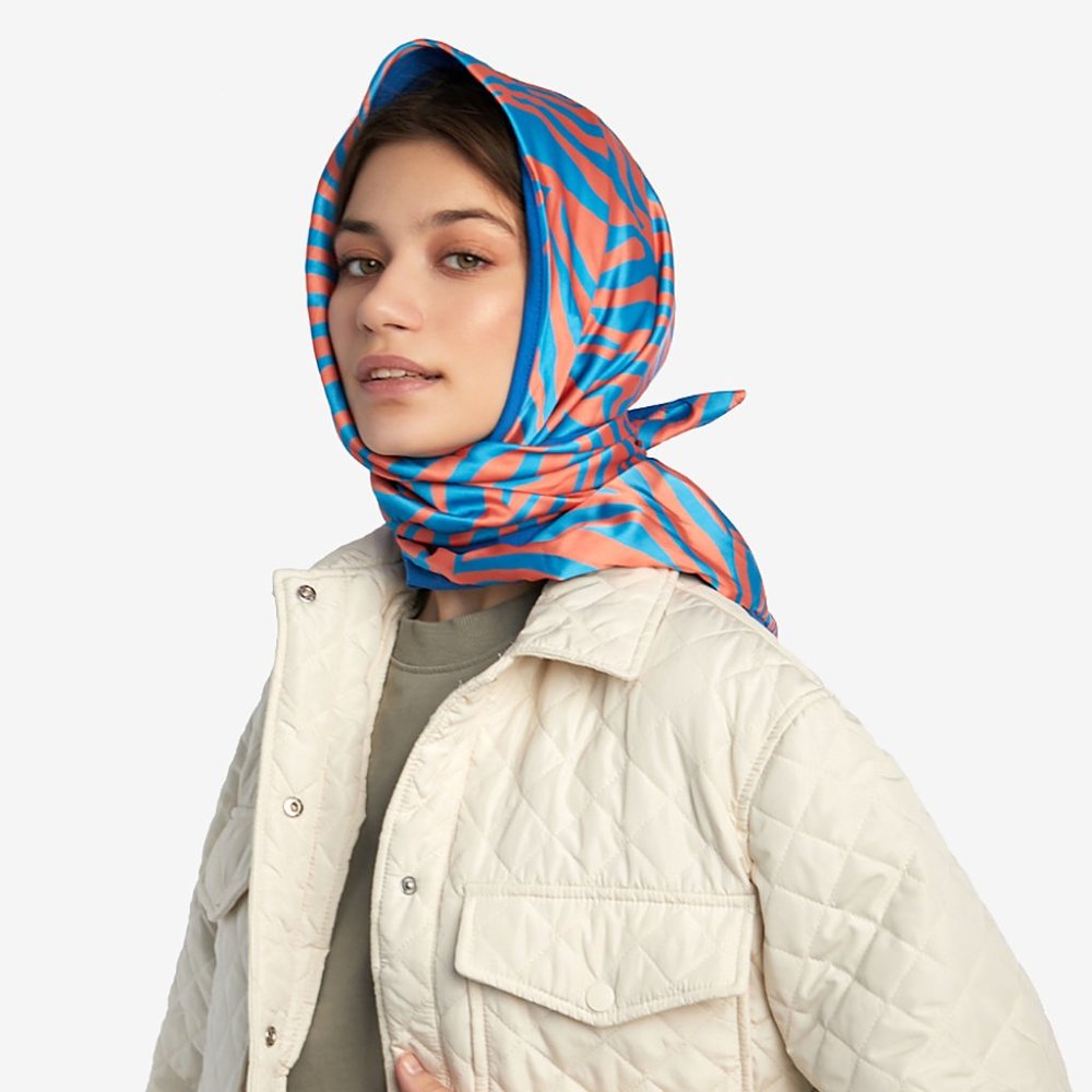 UNU Silk like Triangle Scarf Blue/Orange Shawl NWT